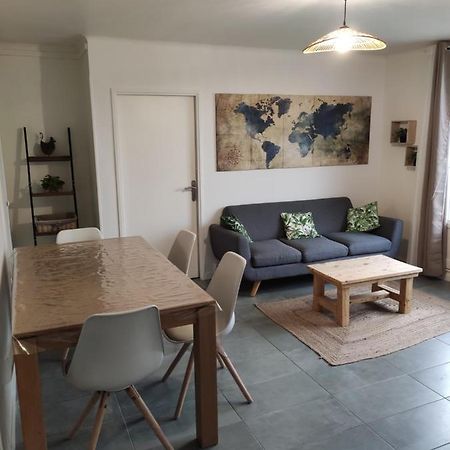 Les Tamaris Apartment Arles Exterior photo